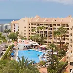Peaceful & Bright Loft, Heated Pool, Netflix, Free Wifi & Parking, Tennis Apartman