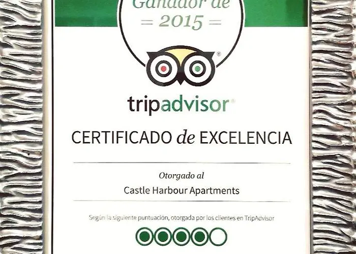 Apartman Peaceful & Bright Loft, Heated Pool, Netflix, Free Wifi & Parking, Tennis Los Cristianos