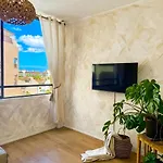 Peaceful & Bright Loft, Heated Pool, Netflix, Free Wifi & Parking, Tennis Los Cristianos (Tenerife)