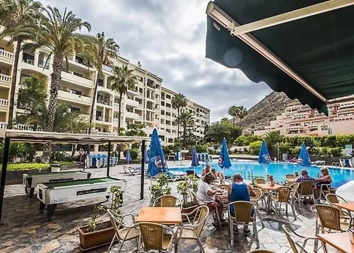 Peaceful & Bright Loft, Heated Pool, Netflix, Free Wifi & Parking, Tennis * Los Cristianos (Tenerife)